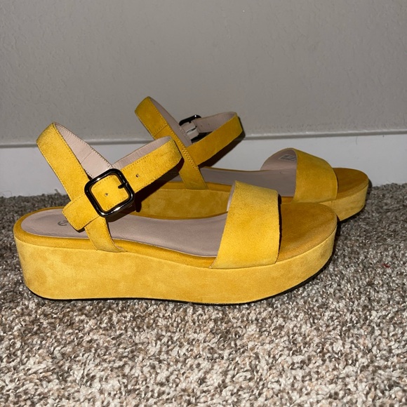 Ecco Plateau Quarter Strap Platform Sandal - Picture 2 of 5
